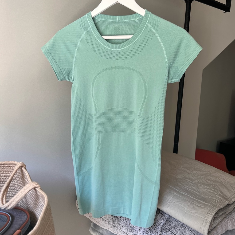 Lululemon Teal Short Sleeve Swiftly Tech